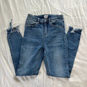 Special A Medium Wash High Waist Fringe Hem Skinny Leg Jeans | Size 3/25
